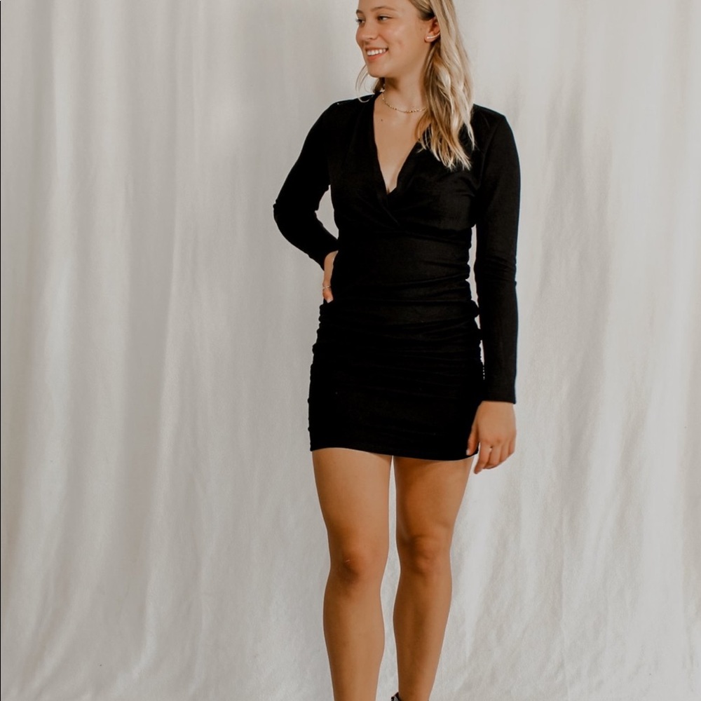 Black long sleeve dress